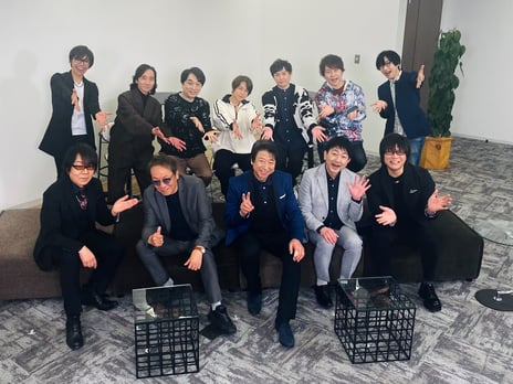 【井上和彦バースデー＆アニバーサリー事前特番・
番組レポート】
声優・井上和彦 70歳＆デビュー50周年を盛大にお祝い！
速水奨、堀内賢雄、関俊彦ら豪華ゲストが
「井上愛」と『ネオロマ』シリーズの思い出を語る